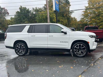 2024 Chevrolet Suburban RST