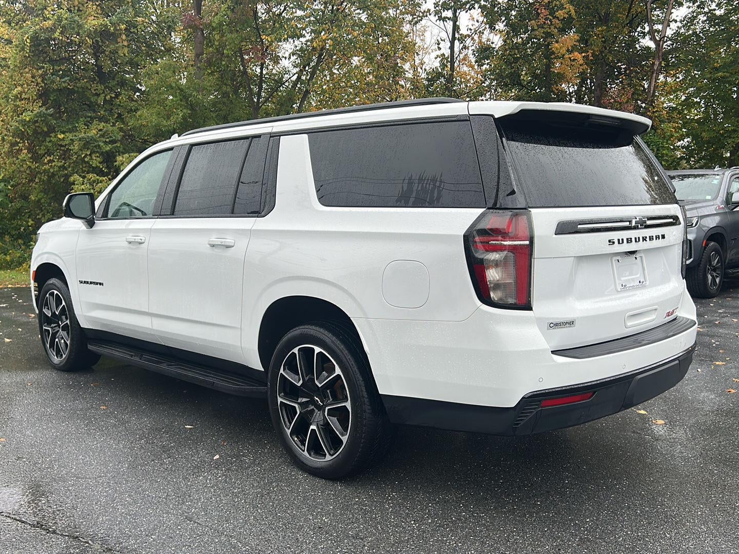 2024 Chevrolet Suburban RST