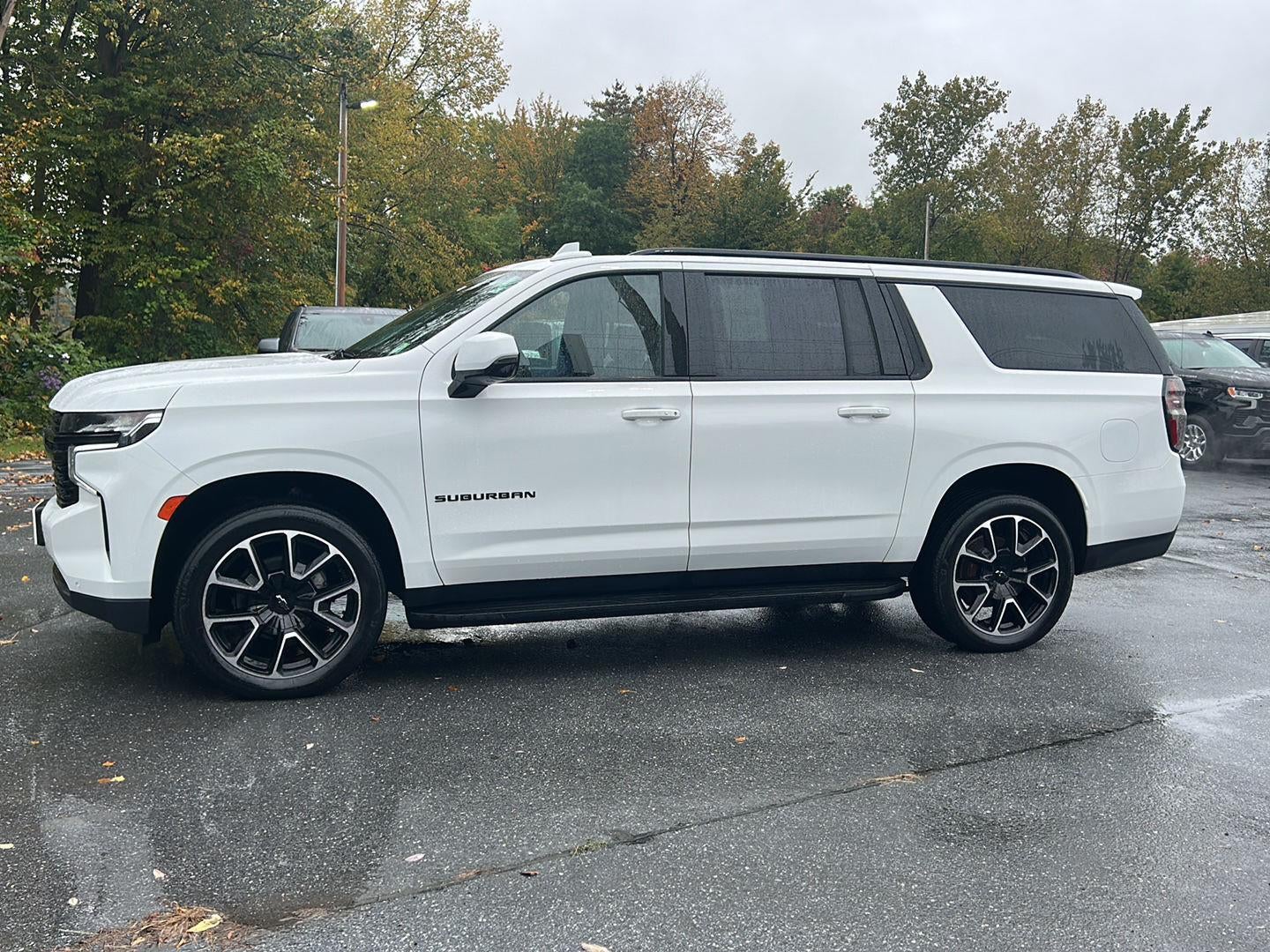 2024 Chevrolet Suburban RST