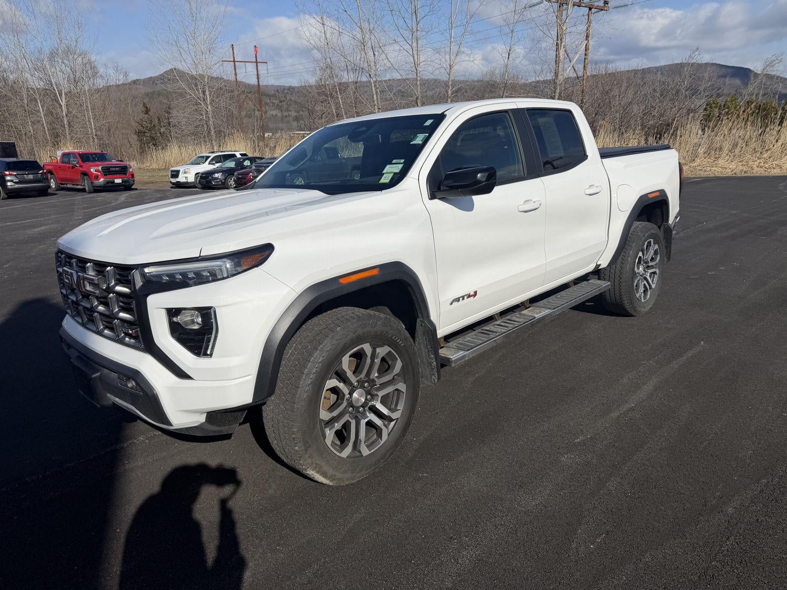 2023 GMC Canyon AT4