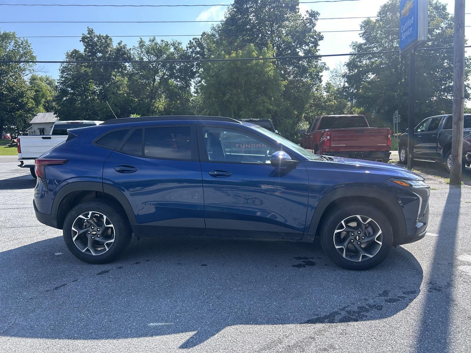 2024 Chevrolet Trax LT