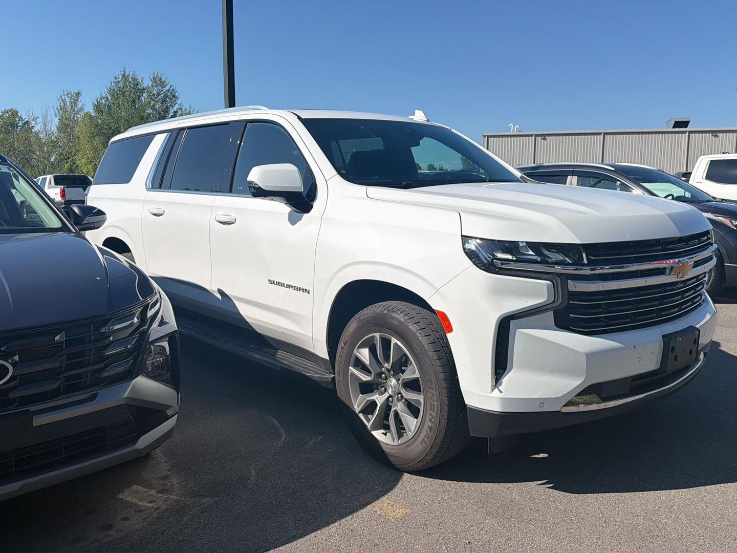 2024 Chevrolet Suburban LT