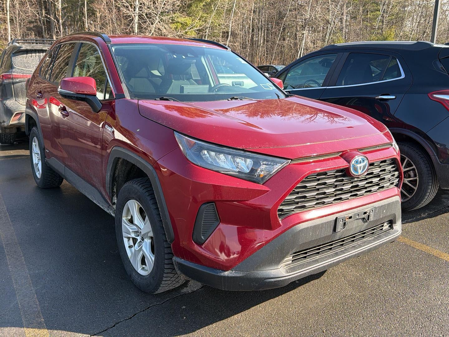 2020 Toyota RAV4 Hybrid LE