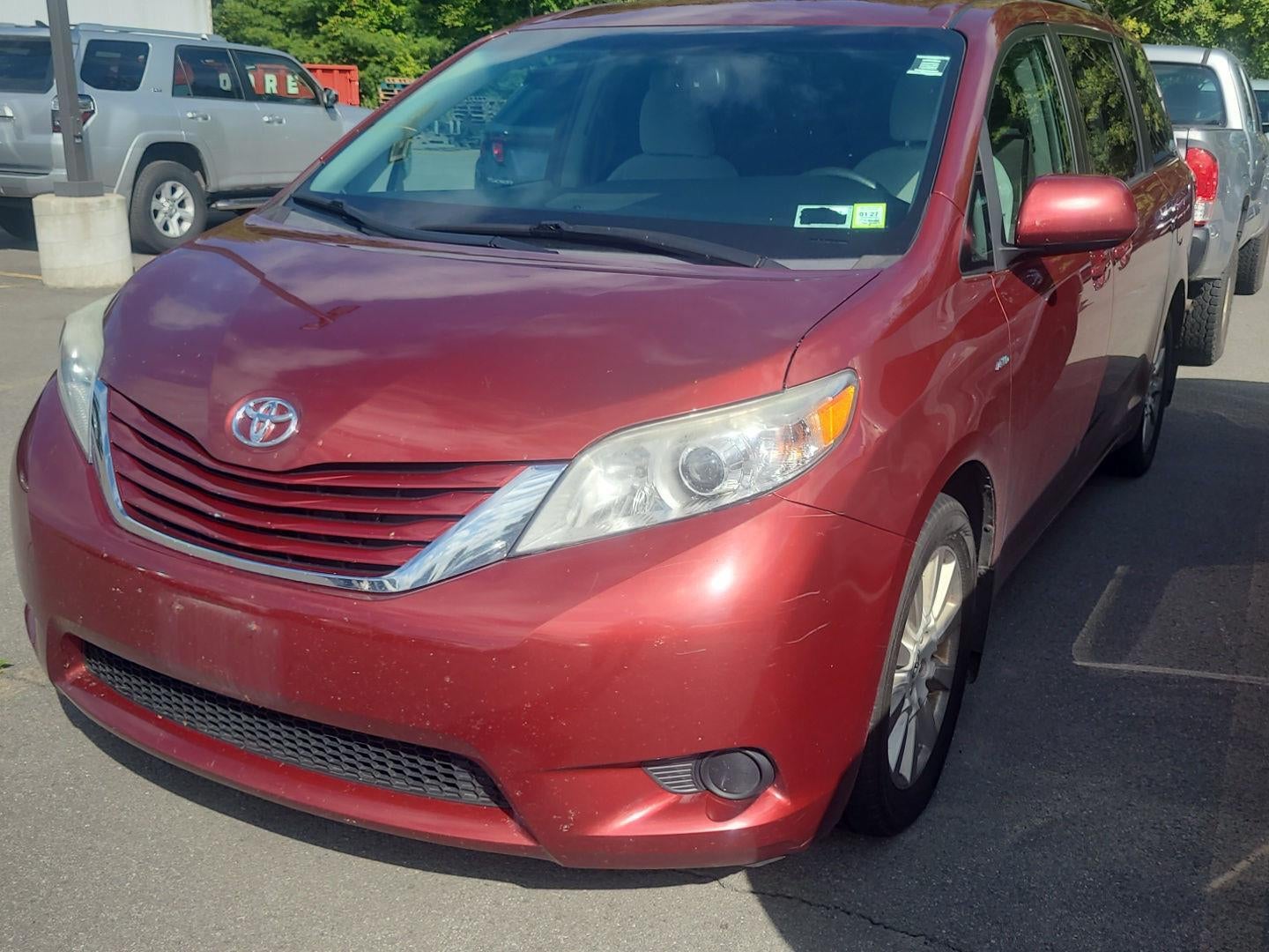 2017 Toyota Sienna LE