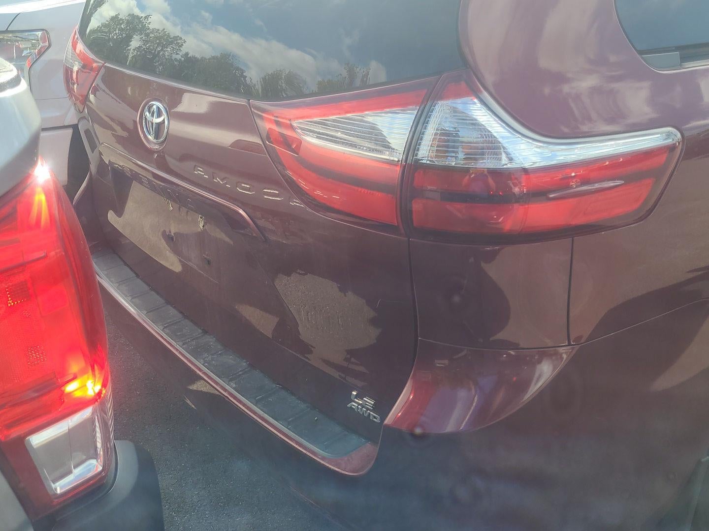 2017 Toyota Sienna LE