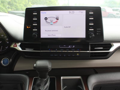 2022 Toyota Sienna LE