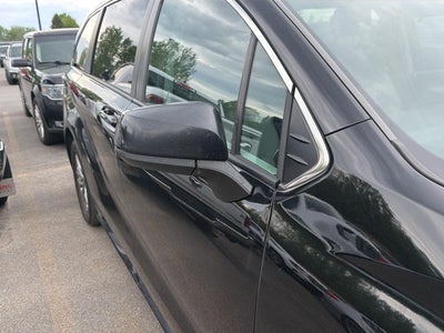 2022 Toyota Sienna LE
