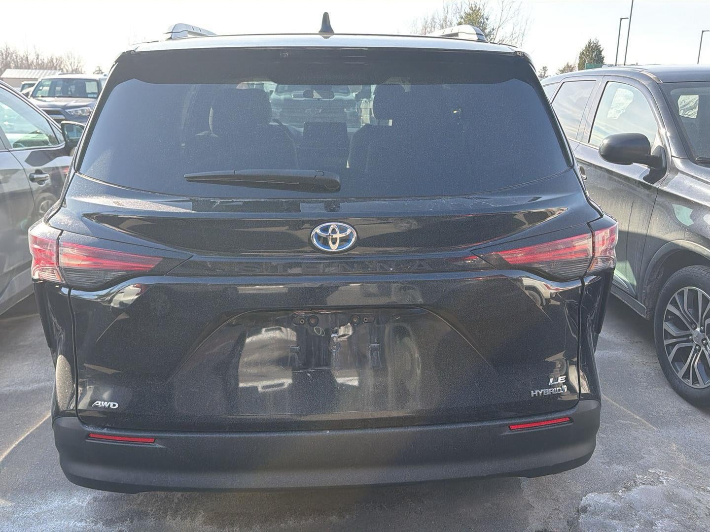 2022 Toyota Sienna LE