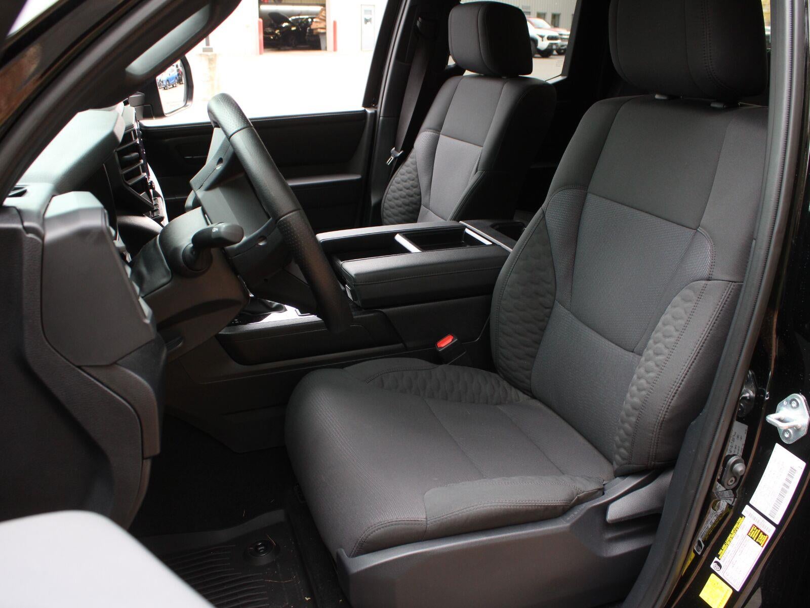2025 Toyota Tundra SR