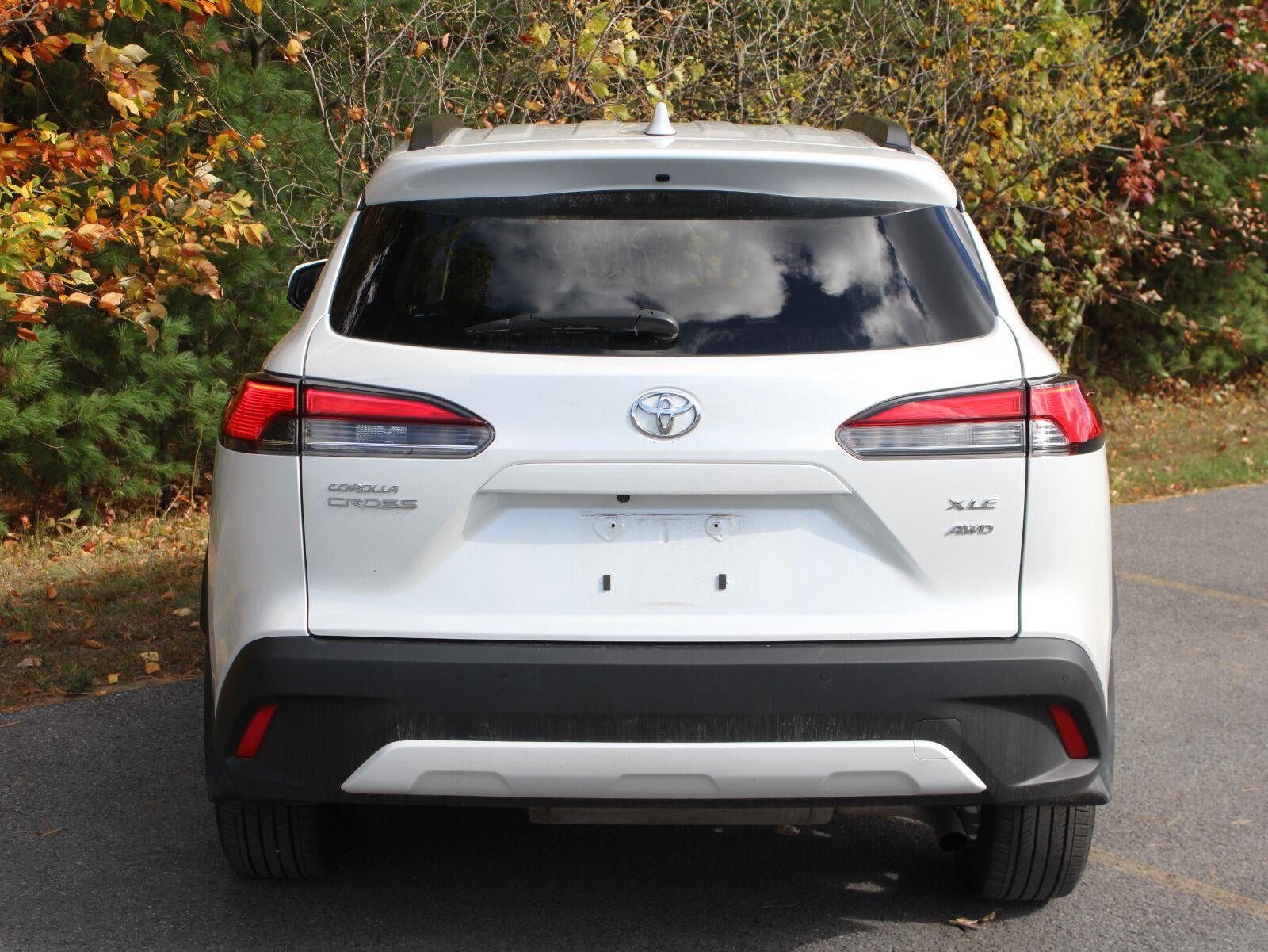 2024 Toyota Corolla Cross XLE