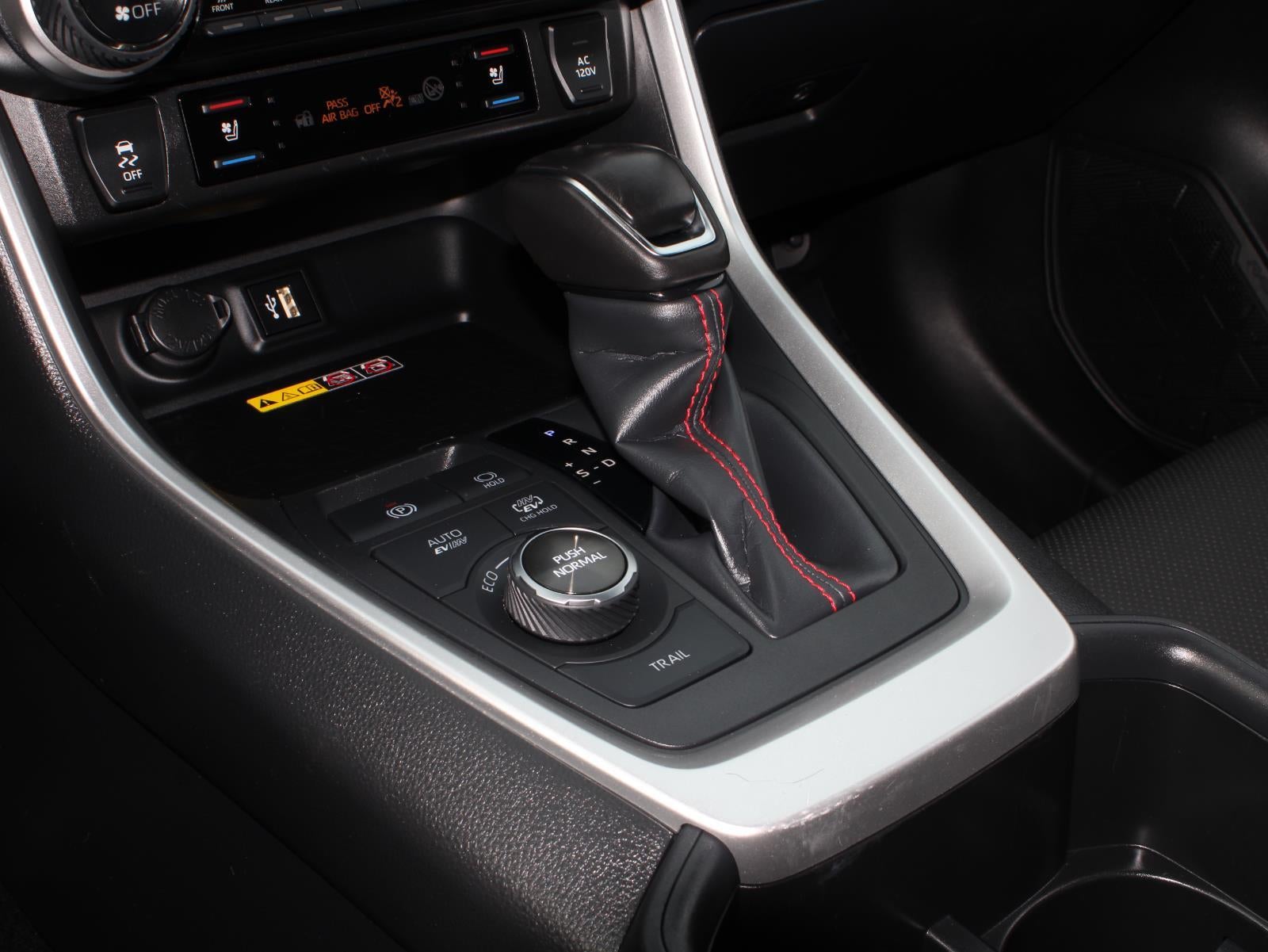 2024 Toyota RAV4 Prime XSE