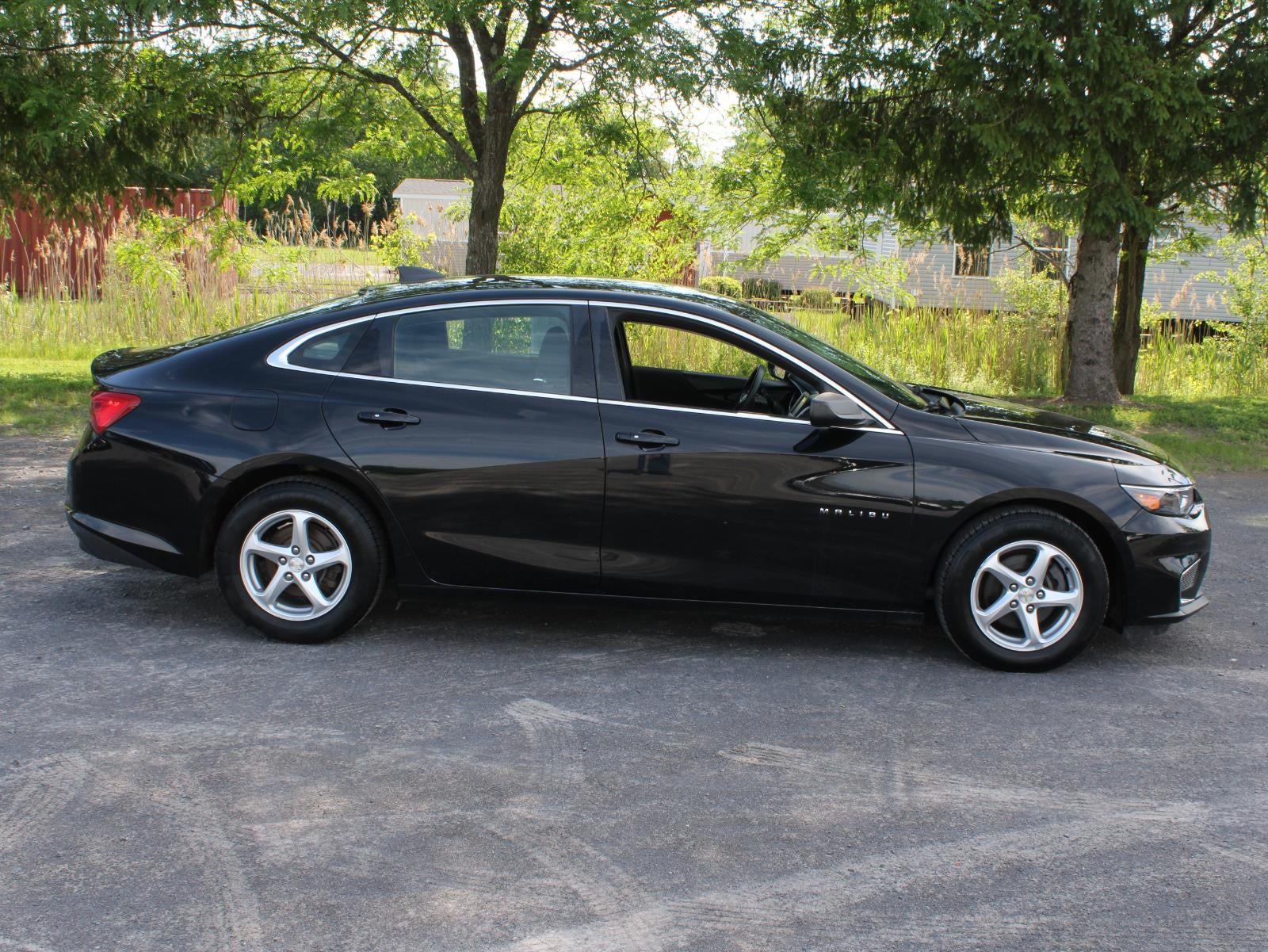 2018 Chevrolet Malibu LS Front Wheel Drive 6-SPEED AUTOMATIC