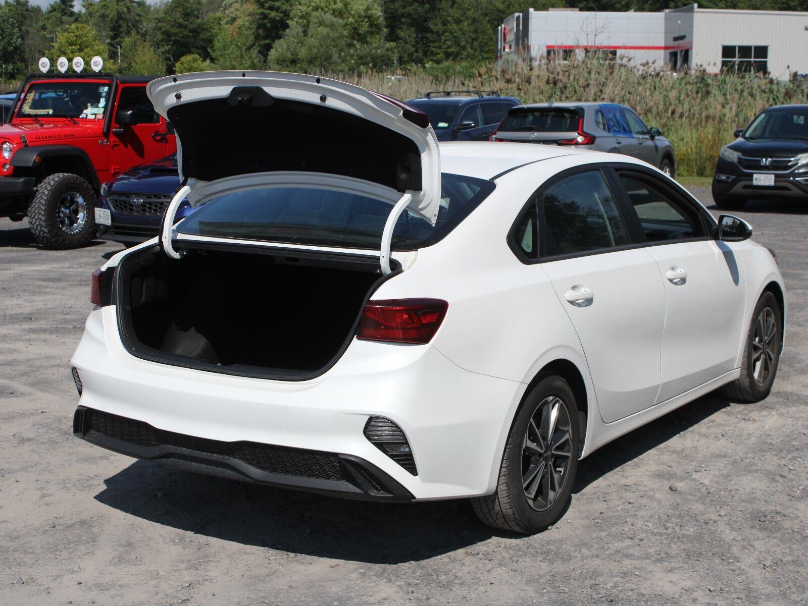 2023 Kia Forte LX