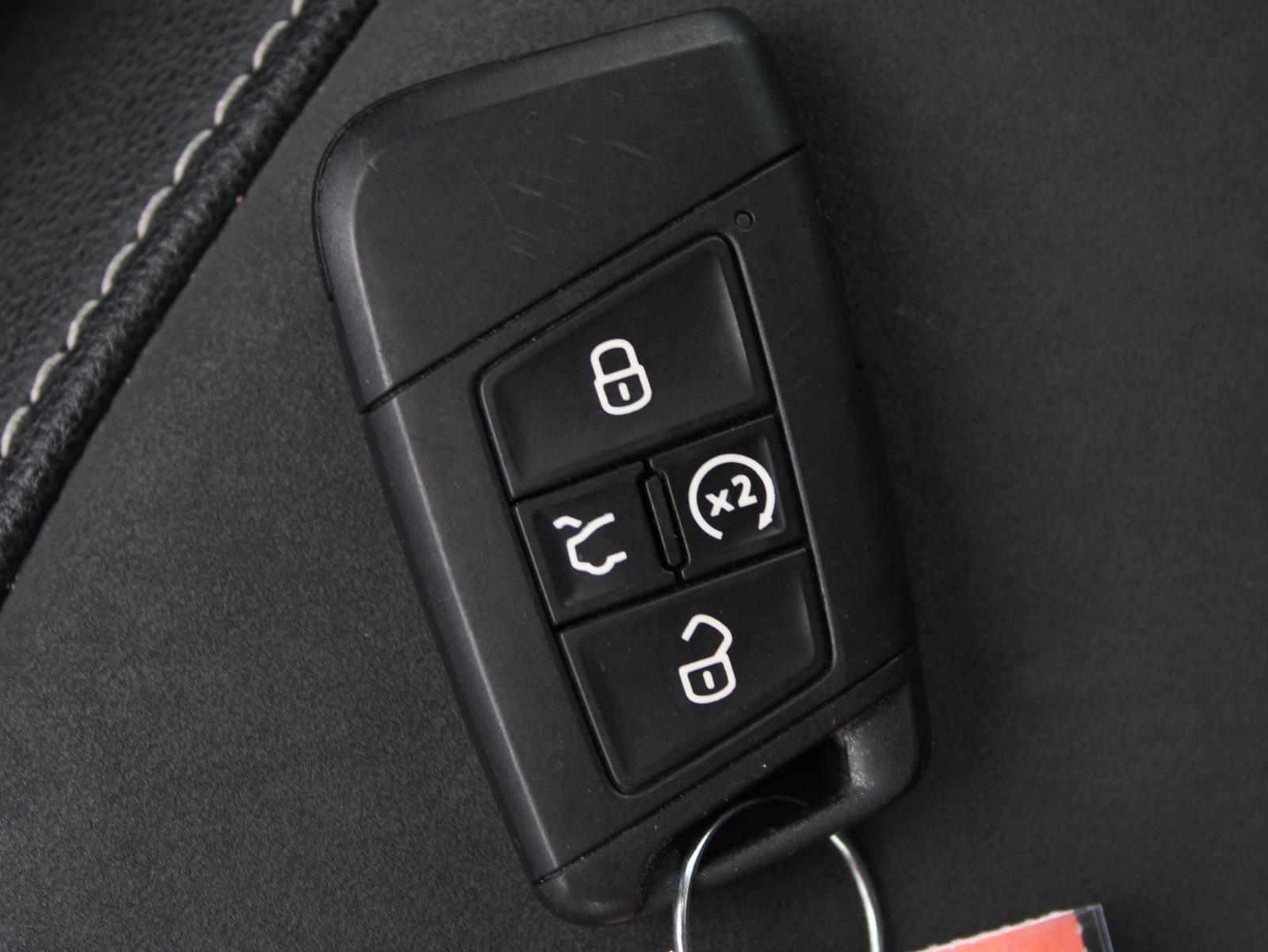 2024 Volkswagen Taos SE All Wheel Drive Auto-Shift Manual