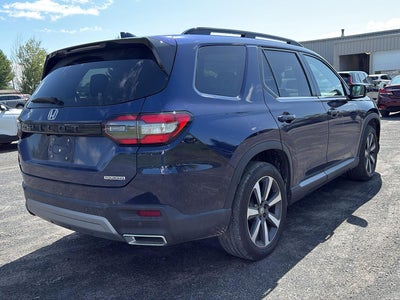 2024 Honda Pilot Touring