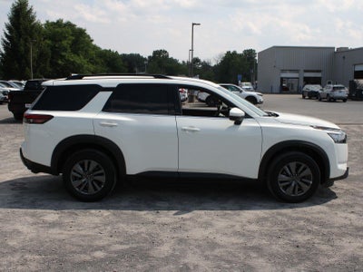 2025 Nissan Pathfinder SV Four Wheel Drive Automatic
