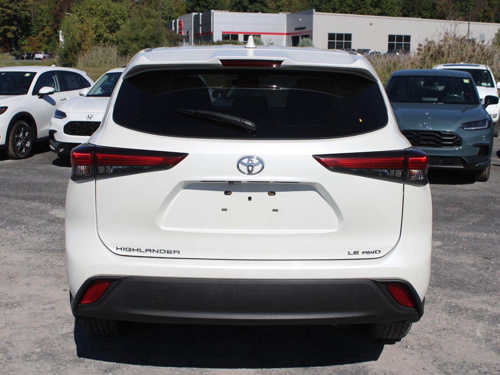 2020 Toyota Highlander LE