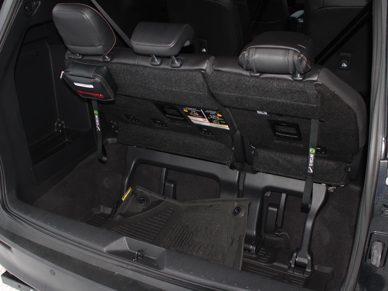 2025 Toyota Sienna Woodland Edition All Wheel Drive CVT