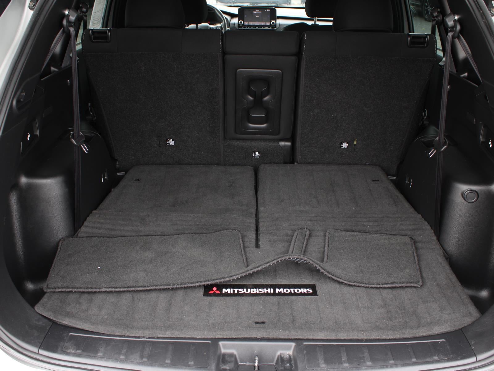 2022 Mitsubishi Outlander ES Front Wheel Drive CVT