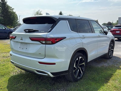 2024 Mitsubishi Outlander Black Edition