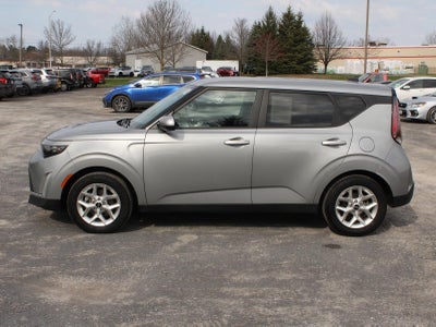 2023 Kia Soul LX Front Wheel Drive CVT