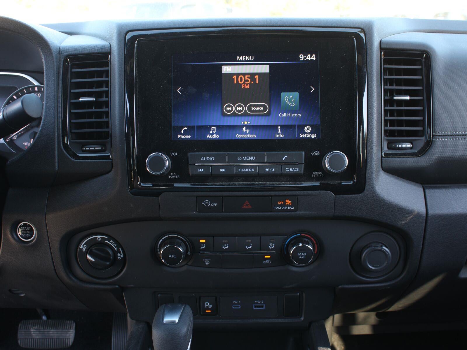 2023 Nissan Frontier SV