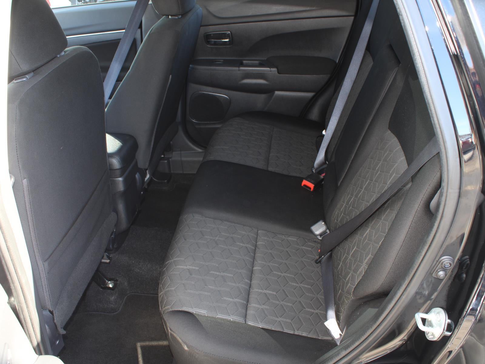 2024 Mitsubishi Outlander Sport ES