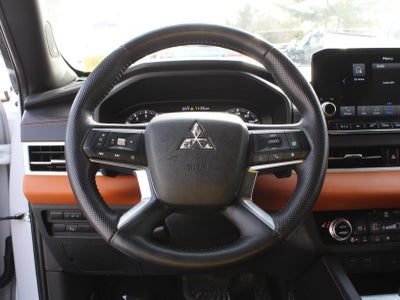 2022 Mitsubishi Outlander SEL