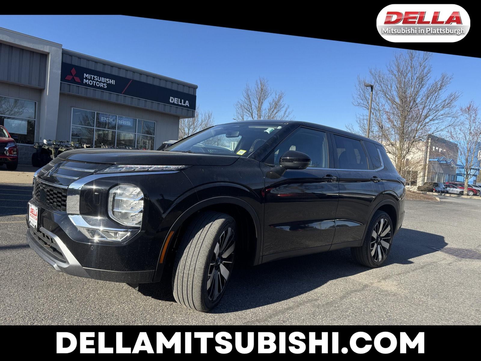 2025 Mitsubishi Outlander SE