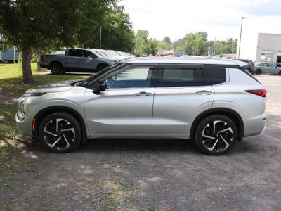 2022 Mitsubishi Outlander SEL