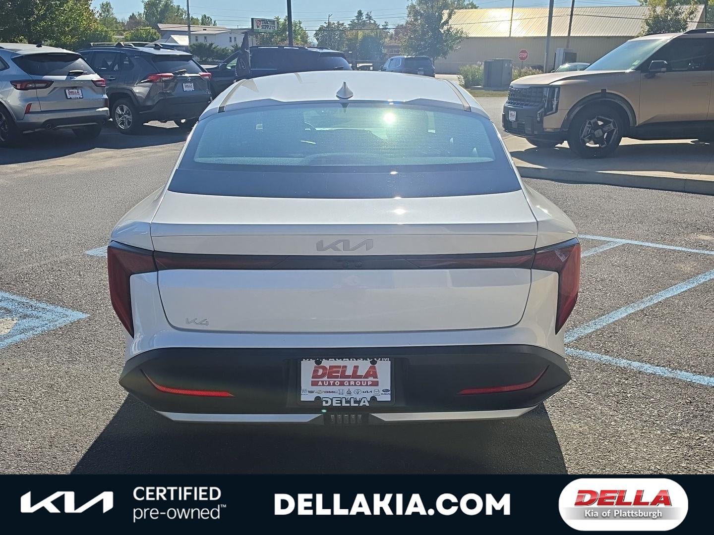 2025 Kia K4 LXS