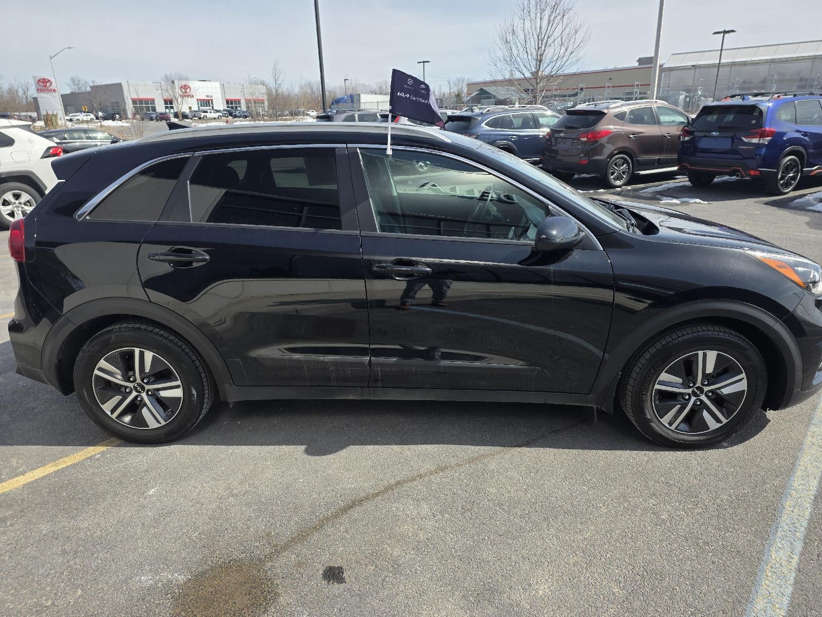 2022 Kia Niro Plug-In Hybrid LXS
