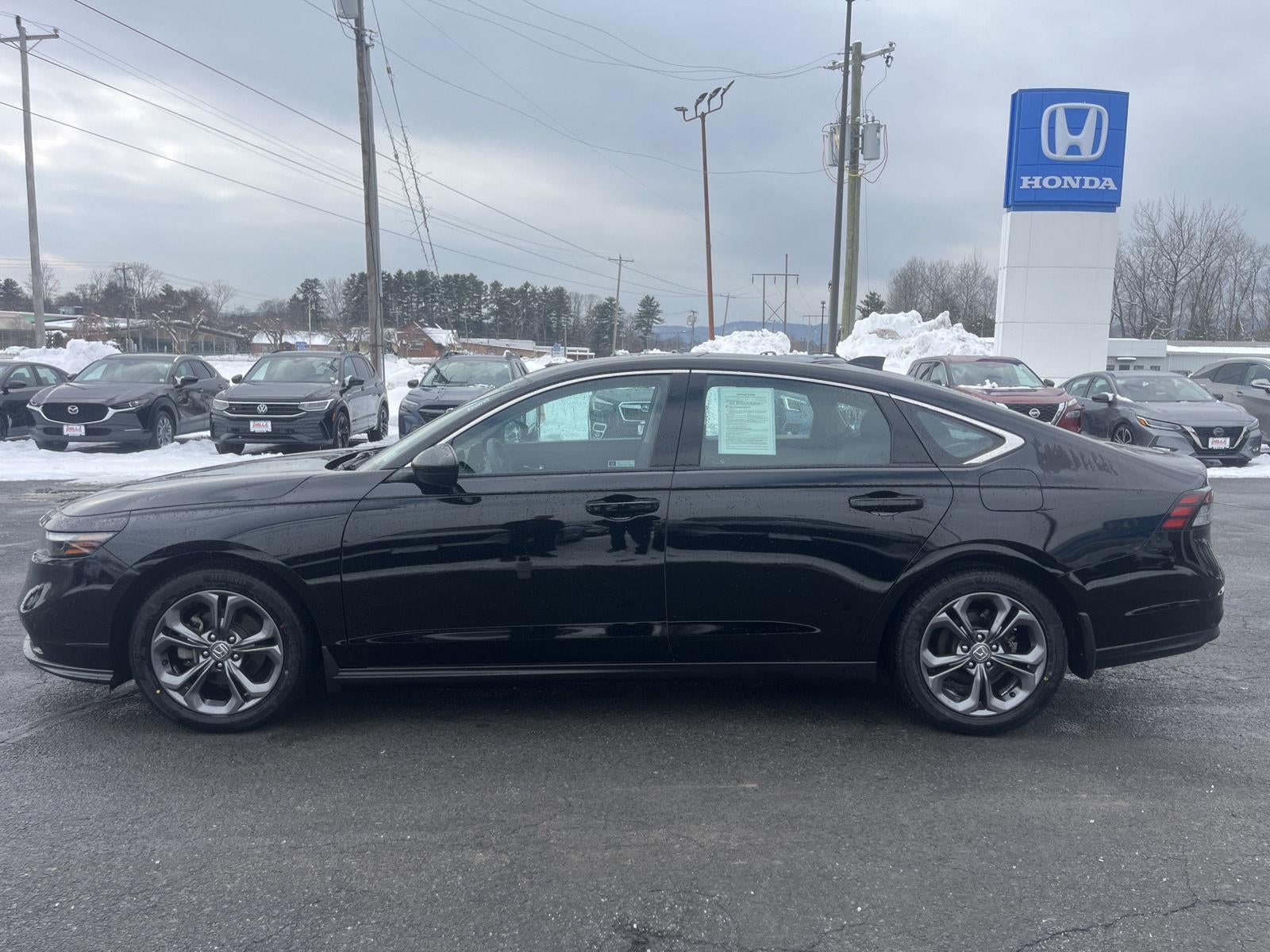 2023 Honda Accord Sedan EX