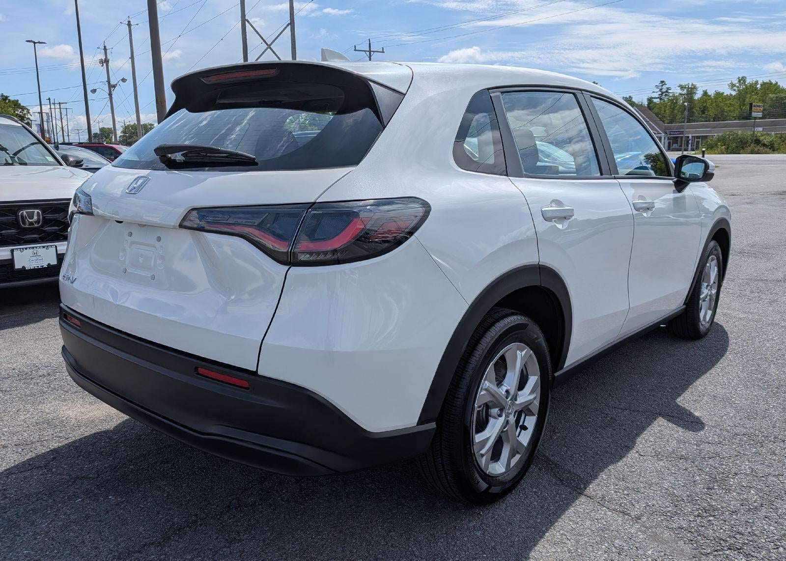2025 Honda HR-V LX