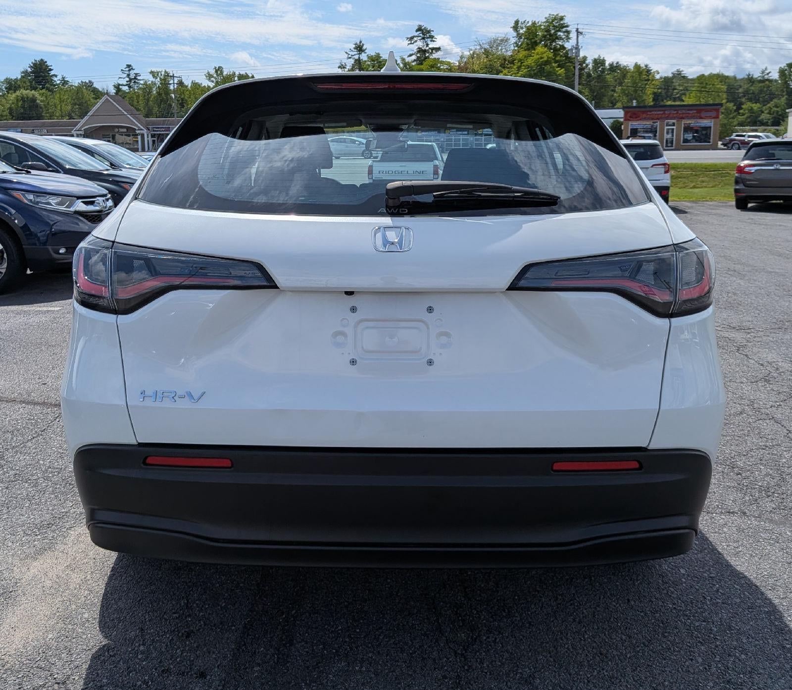2025 Honda HR-V LX