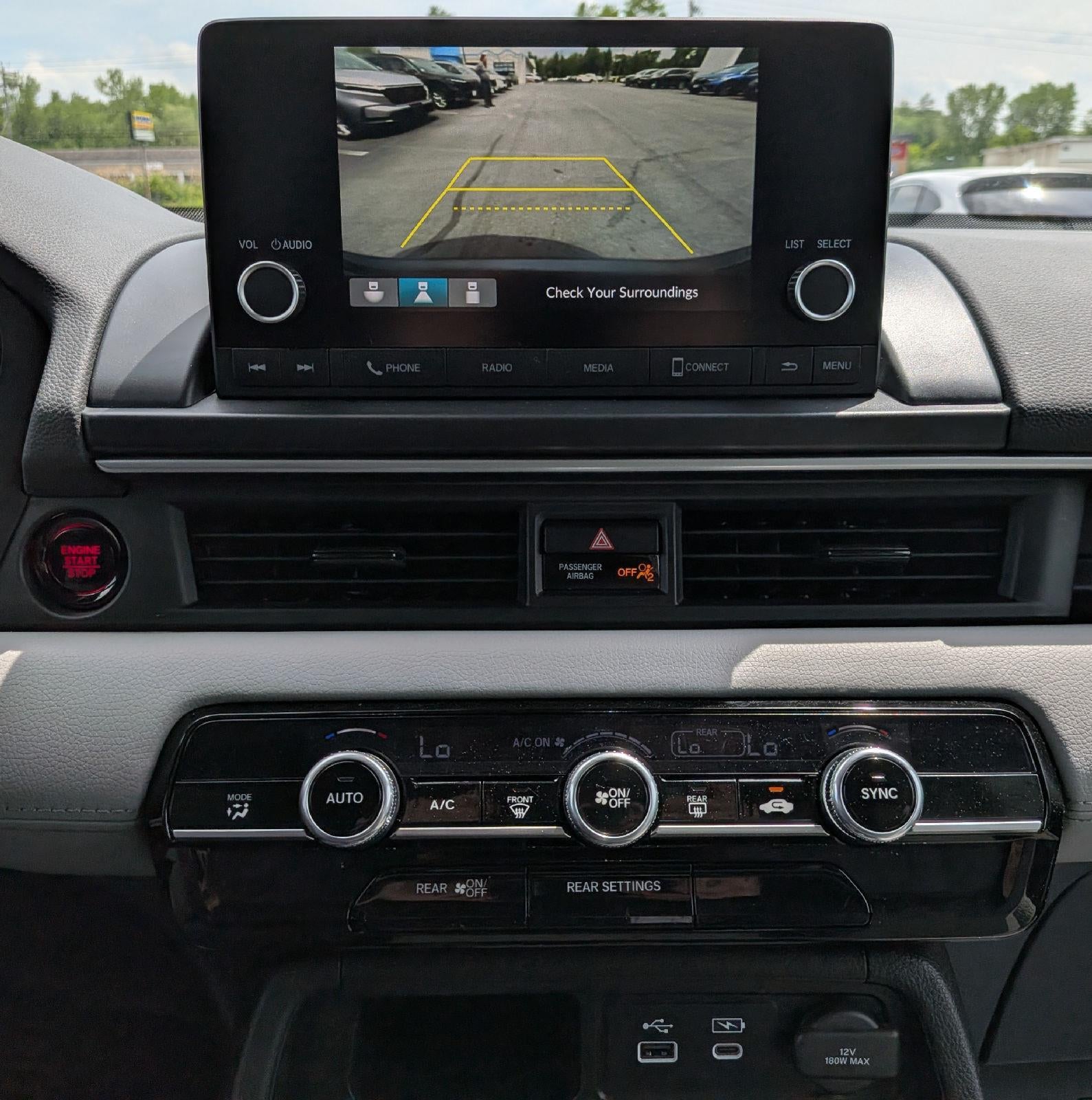 2023 Honda Pilot LX