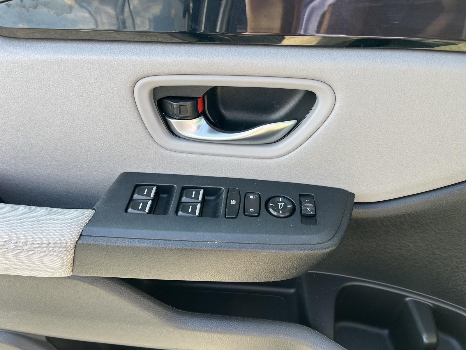 2023 Honda Pilot LX