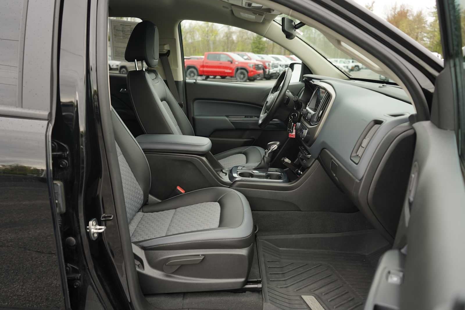 2022 Chevrolet Colorado 4WD Z71