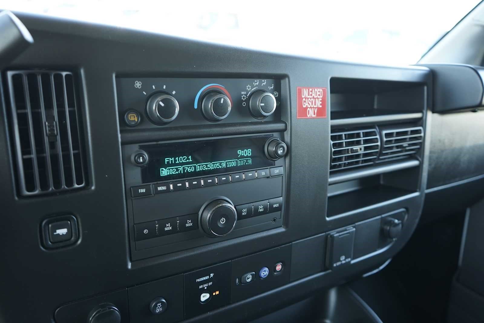 2024 Chevrolet Express Base