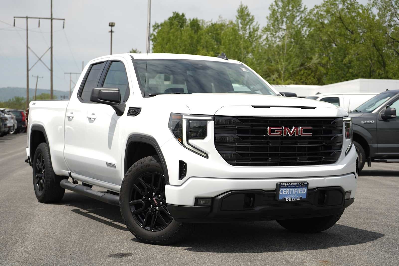 2023 GMC Sierra 1500 Elevation