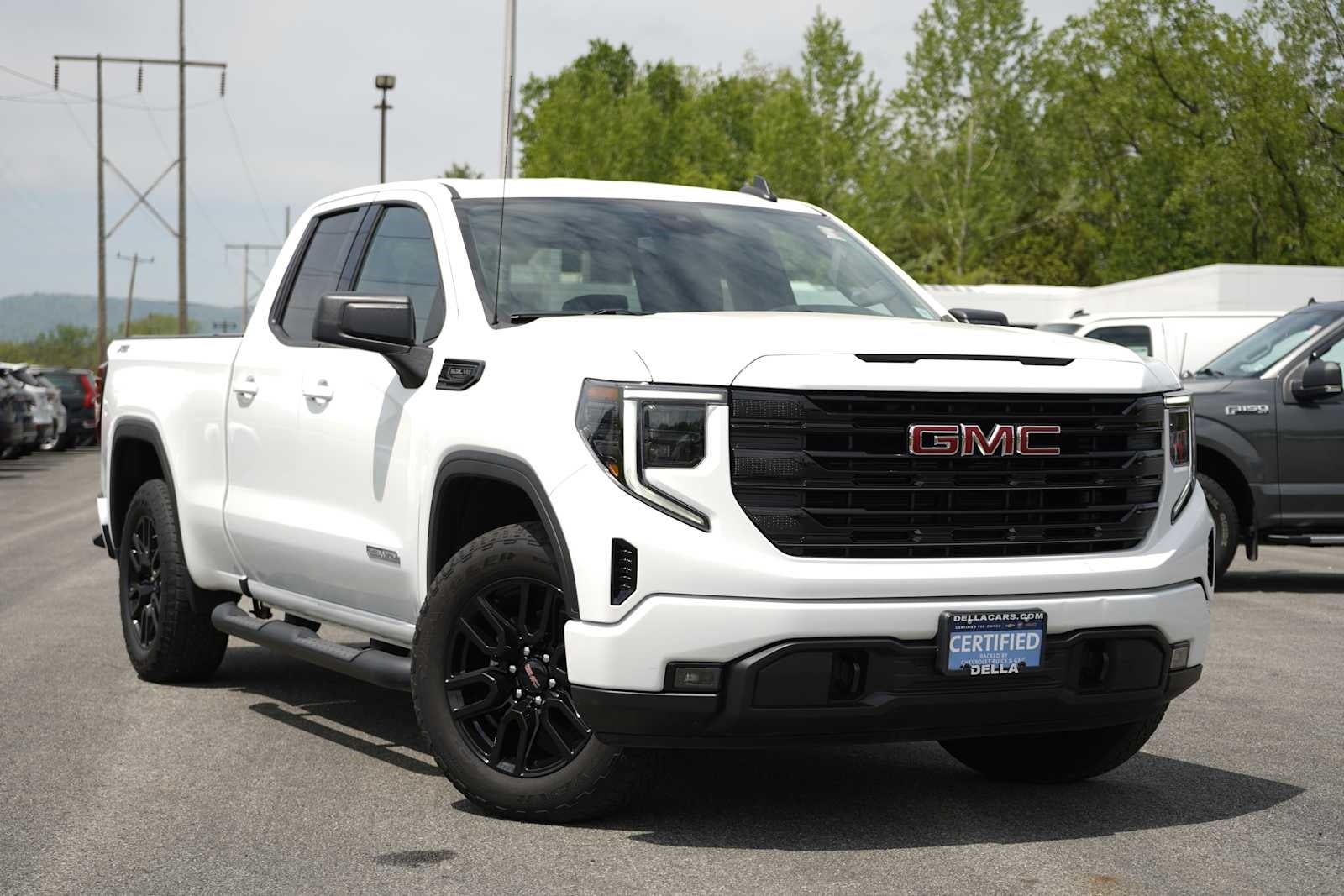 2023 GMC Sierra 1500 Elevation