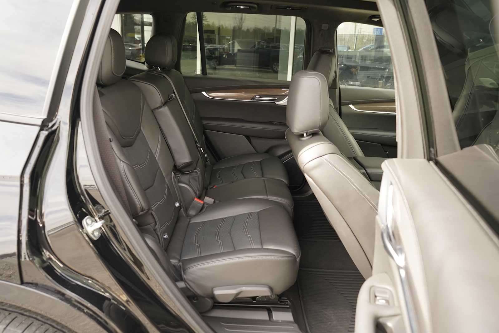 2024 Cadillac XT6 AWD Sport