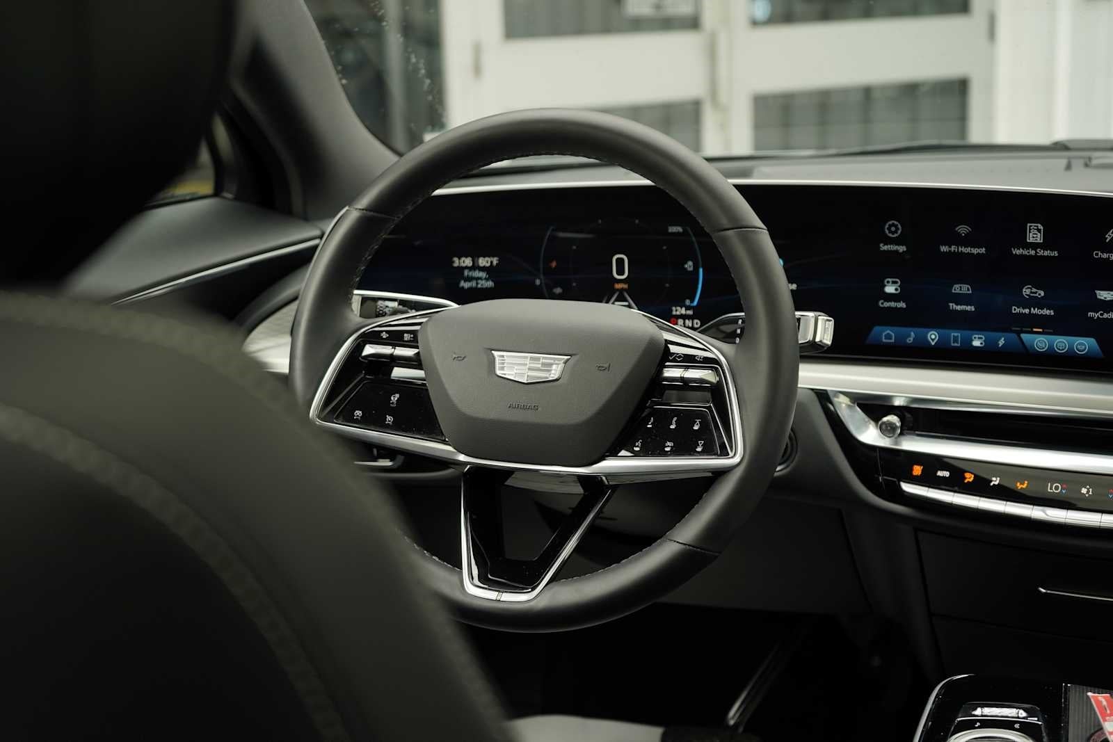 2024 Cadillac LYRIQ Sport