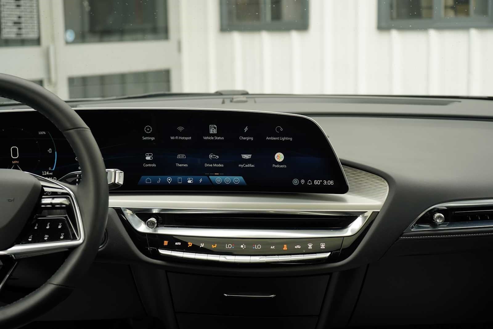 2024 Cadillac LYRIQ Sport