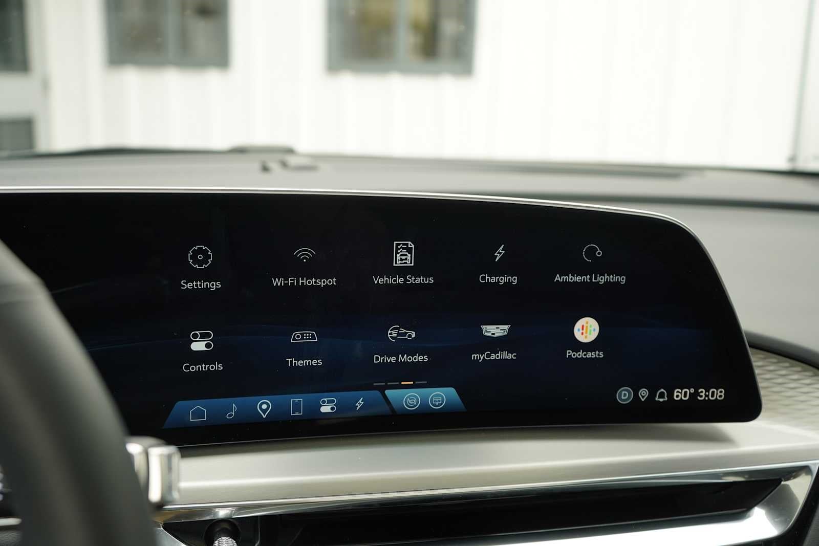 2024 Cadillac LYRIQ Sport