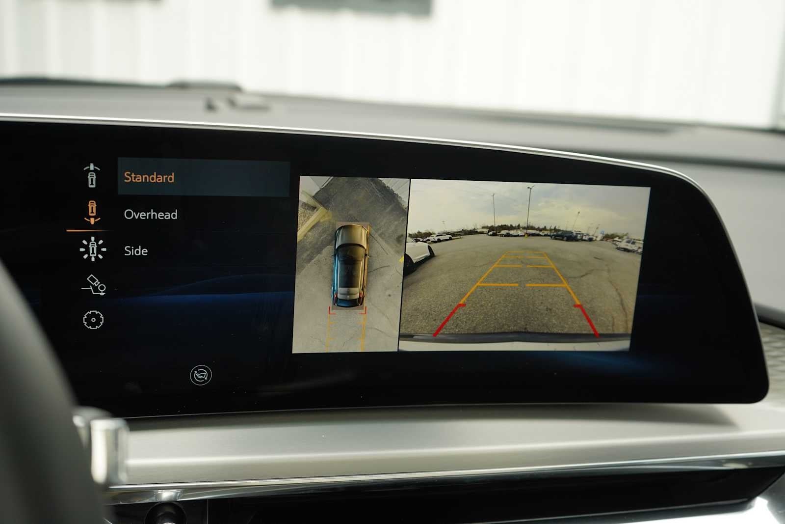 2024 Cadillac LYRIQ Sport