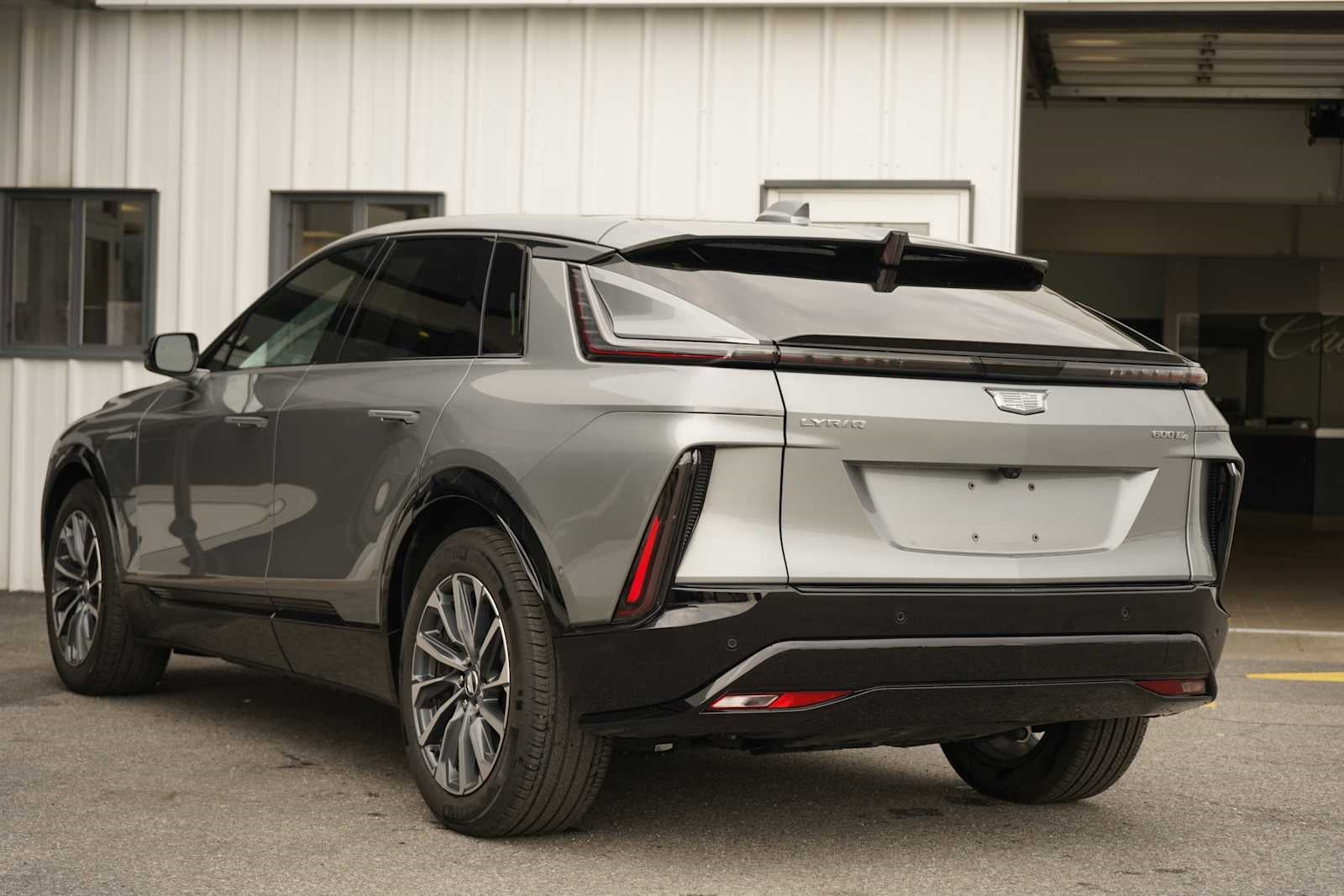 2024 Cadillac LYRIQ Sport