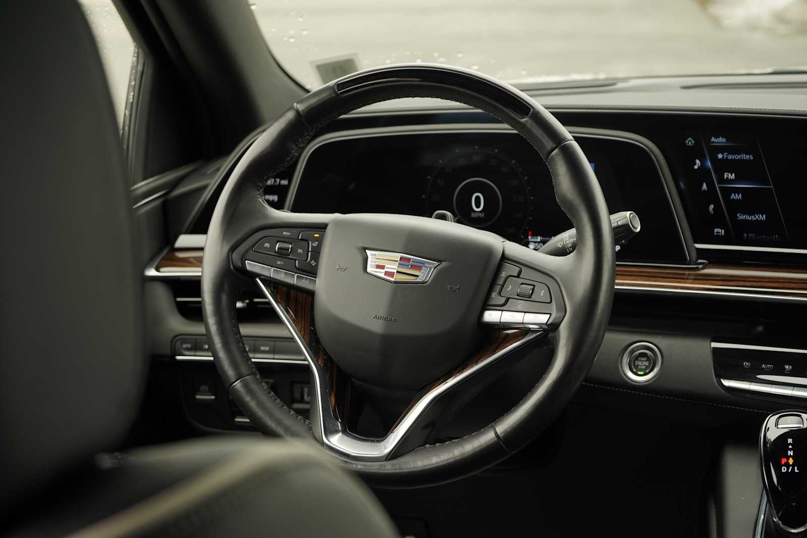 2022 Cadillac Escalade Premium Luxury