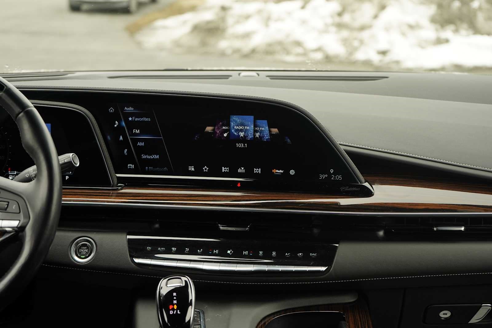 2022 Cadillac Escalade Premium Luxury