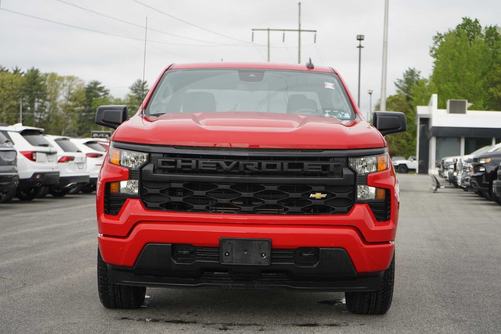 2023 Chevrolet Silverado 1500 Custom